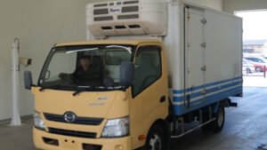 2013 Freezer Refrigerator Truck Hino Dutro TKG-XZU710M