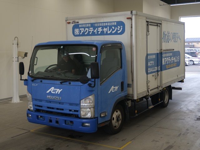 2010 Van Wing Isuzu Elf BKG-NPR85AN