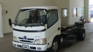 2008 Chassis Truck Hino Dutro BDG-XZU344M