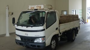 2003 Flat Body Truck Hino Dutro KK-XZU307M