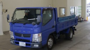 2013 Dump Tipper Truck Mitsubishi Fuso Canter TKG-FBA60