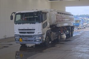 2015 Tank Truck Mitsubishi Fuso Super Great QPG-FP64VDR