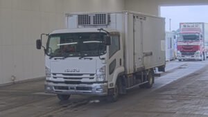 2015 Freezer Refrigerator Truck Isuzu Forward TKG-FRR90T2