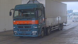 2010 Van Wing Mitsubishi Fuso Super Great LKG-FS54VZ