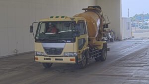 2002 Concrete Mixer Truck UD Nissan Condor KK-LK252AB