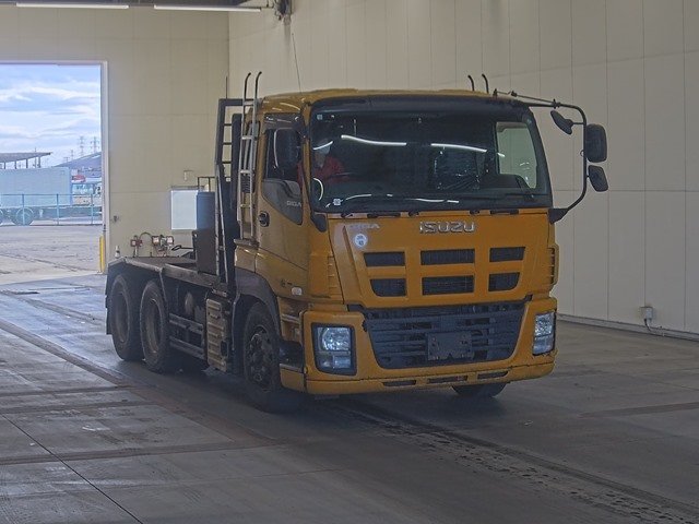 2014 Trailer Head Isuzu Giga QDG-EXZ52AJ - Image 3