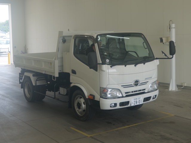2016 Dump Tipper Truck Hino Dutro TKG-XZU640F - Image 3