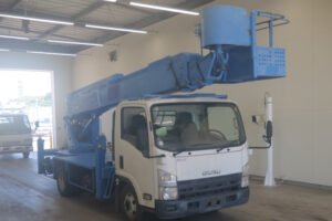 2013 Aerial Platform Isuzu Elf SKG-NPR85YN