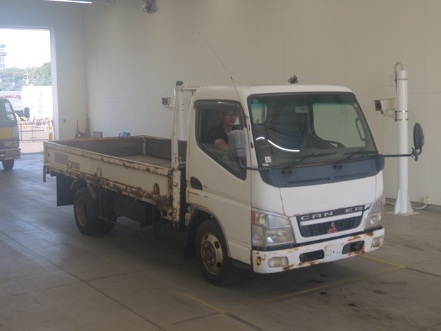 2004 Flat Body Truck Mitsubishi Fuso Canter KK-FE72EEV - Image 3