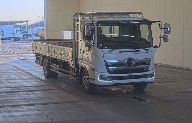 2019 Flat Body Truck Hino Ranger 2KG-FD2ABA - Image 3