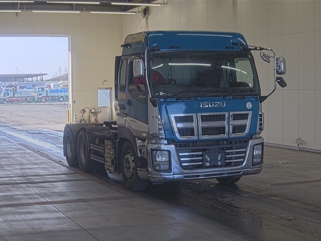 2015 Trailer Head Isuzu Giga QKG-EXY52AJ - Image 3