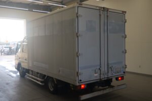 2008 Freezer Refrigerator Truck Mitsubishi Fuso Canter PDG-FE82D