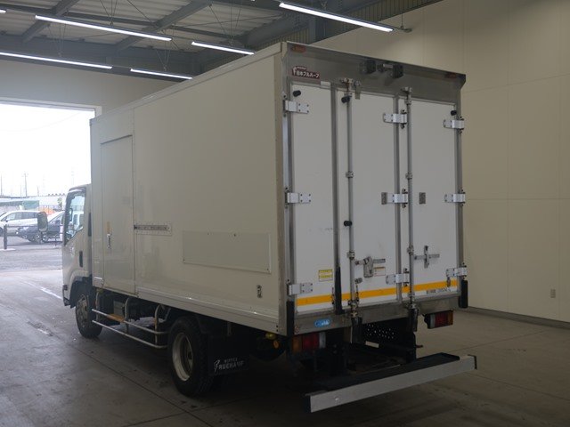 2016 Freezer Refrigerator Truck Isuzu Elf TPG-NPR85AN - Image 4