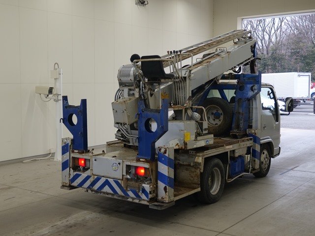 2004 Others Trucks Isuzu Elf KR-NKR81E3N - Image 4