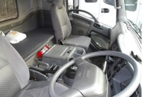 2014 Van Wing Isuzu Forward TKG-FRR90T2