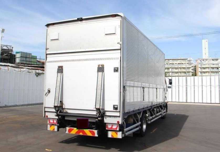 2016 Van Wing Mitsubishi Fuso Fighter TKG-FK61F - Image 5