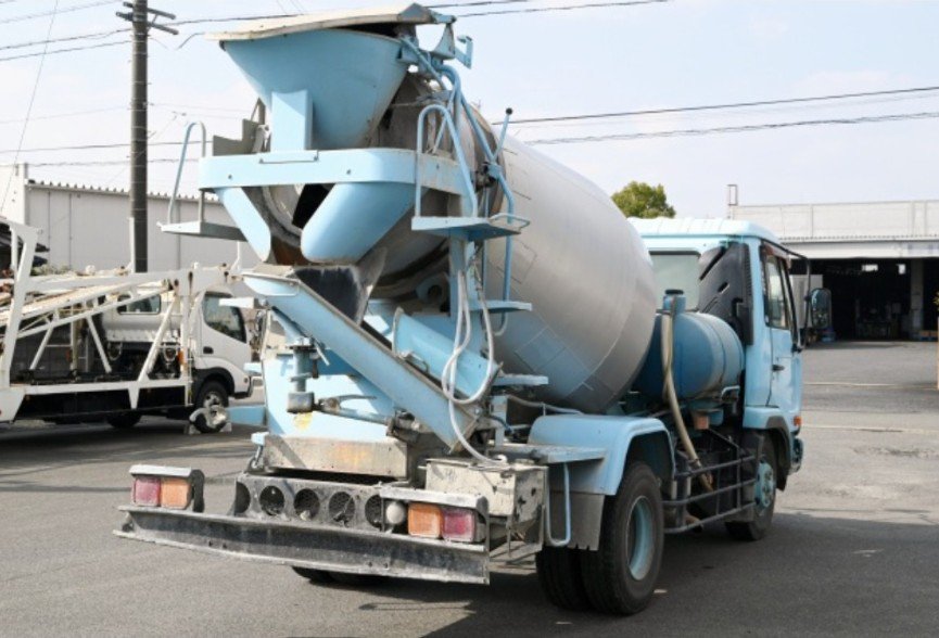 2011 Concrete Mixer Truck UD Nissan Condor BDG-LK36C - Image 5