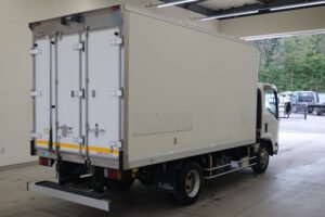 2016 Freezer Refrigerator Truck Isuzu Elf TPG-NPR85AN