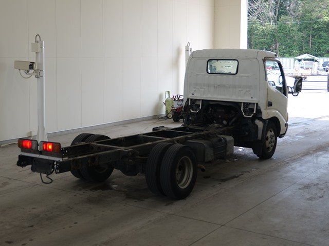 2008 Chassis Truck Hino Dutro BDG-XZU344M - Image 5