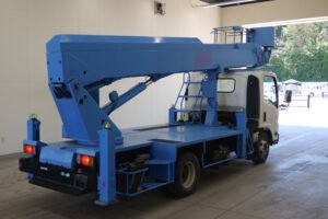 2013 Aerial Platform Isuzu Elf SKG-NPR85YN