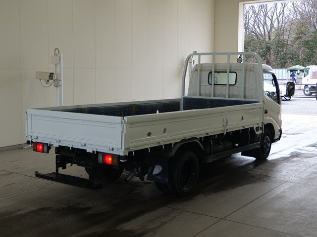 2004 Flat Body Truck Hino Dutro 625,868 - Image 5