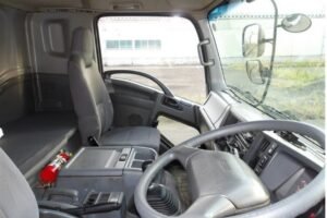 2014 Van Wing Isuzu Forward TKG-FRR90T2