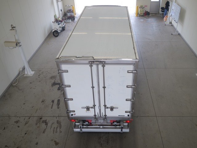 2017 Freezer Refrigerator Truck Hino Dutro TKG-XZU655M - Image 6