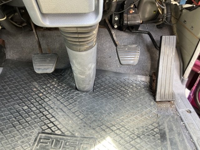 2007 Freezer Refrigerator Truck Mitsubishi Fuso Canter PA-FE83DEN - Image 7