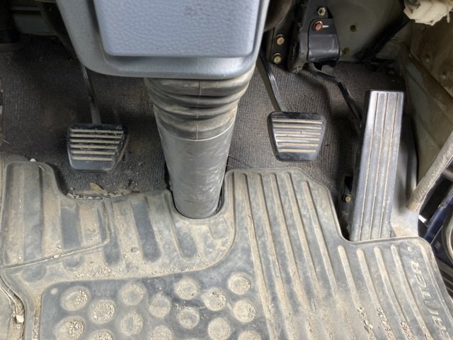 2005 Double Cab Truck Mitsubishi Fuso Canter Guts PA-FB70BB - Image 7