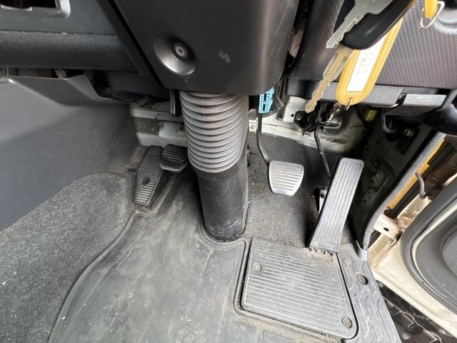2016 Freezer Refrigerator Truck Isuzu Giga QKG-CYJ77BA - Image 7