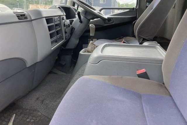 2017 Flat Body Truck Mitsubishi Fuso Fighter TKG-FK71F - Image 8