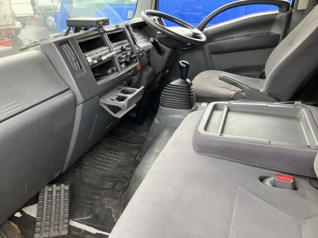 2010 Van Wing Isuzu Elf BKG-NPR85AN - Image 8