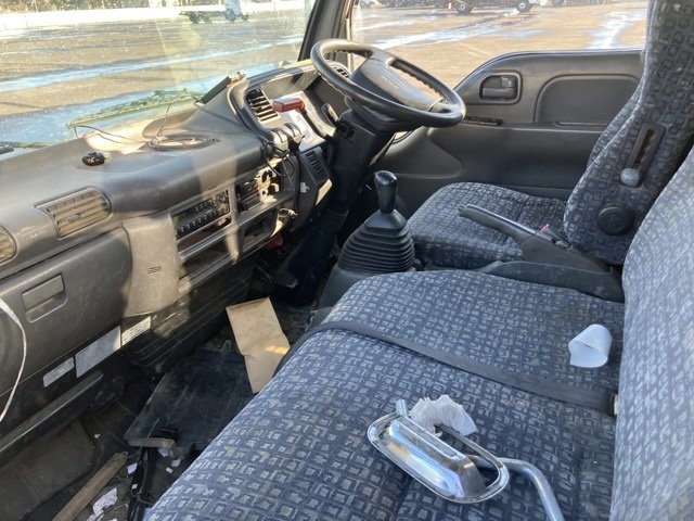 2004 Others Trucks Isuzu Elf KR-NKR81E3N - Image 8