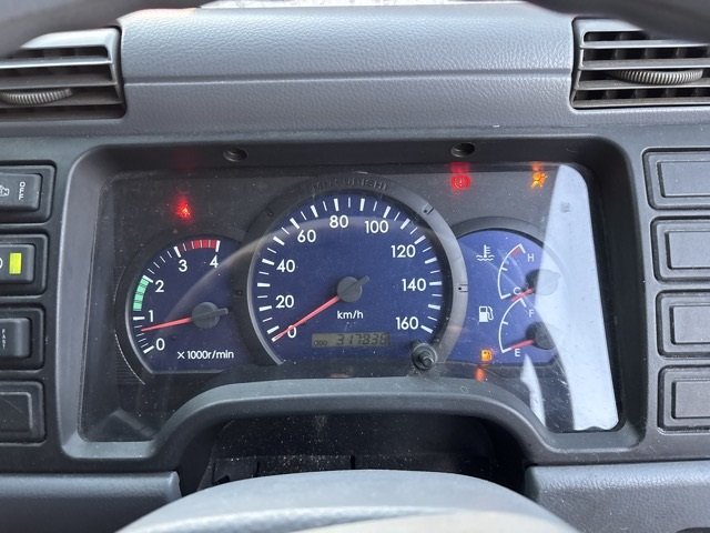 2007 Freezer Refrigerator Truck Mitsubishi Fuso Canter PA-FE83DEN - Image 9