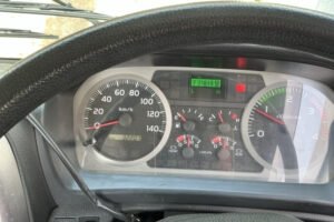 2015 Crane Truck Hino Ranger TKG-FC9JKAP