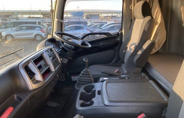 2011 Van Wing Hino Ranger SKG-FD7JMAG - Image 9