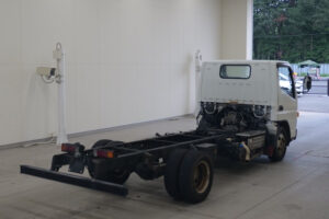 2015 Chassis Truck Mitsubishi Fuso Canter TKG-FGA50 - Image 3