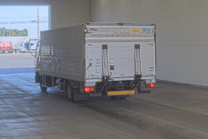 2008 Van Wing Mitsubishi Fuso Fighter PDG-FK64F