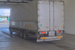 2005 Van Wing Hino Profia PK-FR1EXWJ