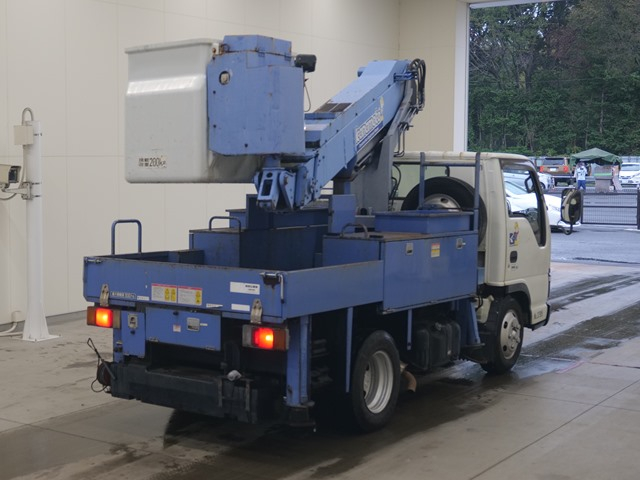 2006 Aerial Platform Isuzu Elf PB-NKR81AN - Image 4