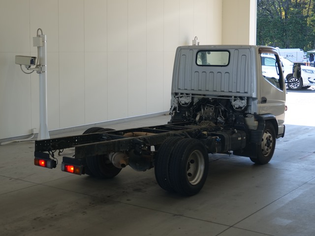 2013 Chassis Truck Mitsubishi Fuso Canter TKG-FEA80 - Image 4