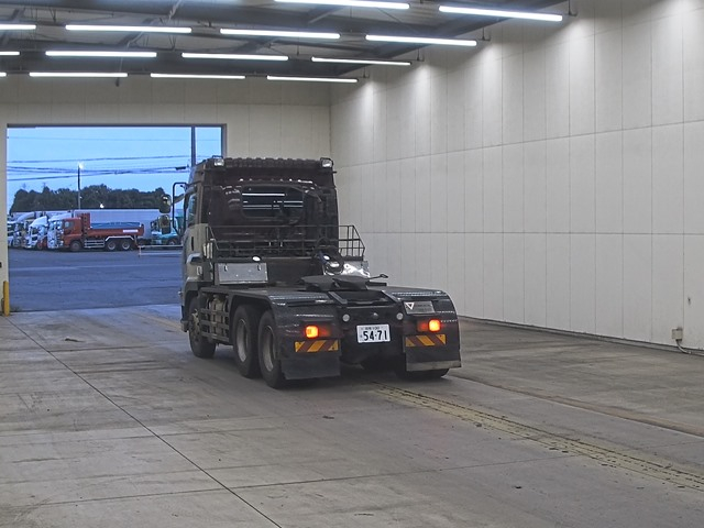 2017 Trailer Head Isuzu Giga QDG-EXZ52BJ - Image 4