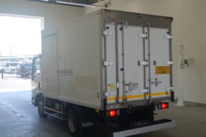 2017 Freezer Refrigerator Truck Isuzu Elf TRG-NLR85N