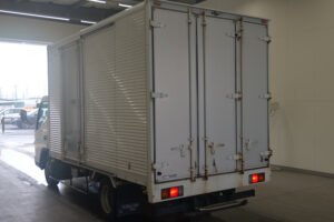 2008 Van Wing Mitsubishi Fuso Canter PDG-FE82B