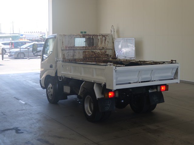 2005 Dump Tipper Truck Hino Dutro PB-XZU321T - Image 4