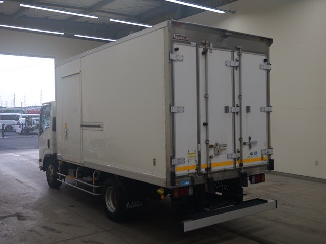 2020 Freezer Refrigerator Truck Isuzu Elf 2RG-NPR88AN - Image 4