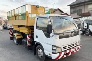 2005 Aerial Platform Isuzu Elf PB-NPR81AN