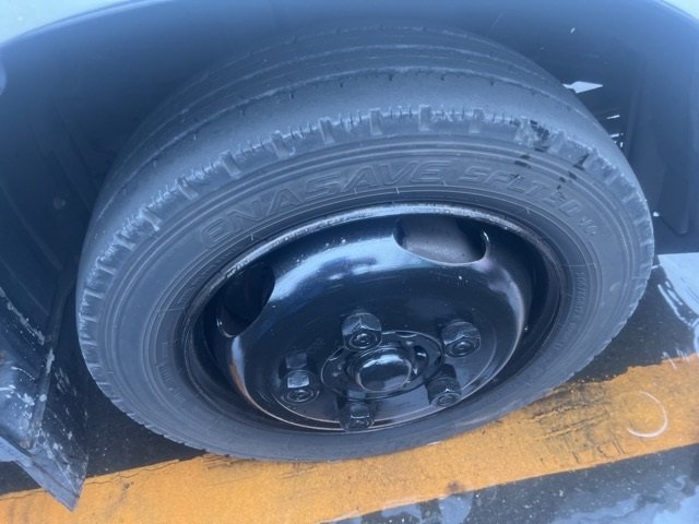 2004 Flat Body Truck Hino Dutro 625,868 - Image 11