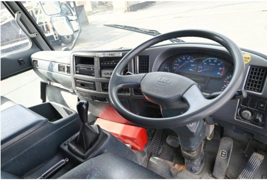 2011 Concrete Mixer Truck UD Nissan Condor BDG-LK36C - Image 12