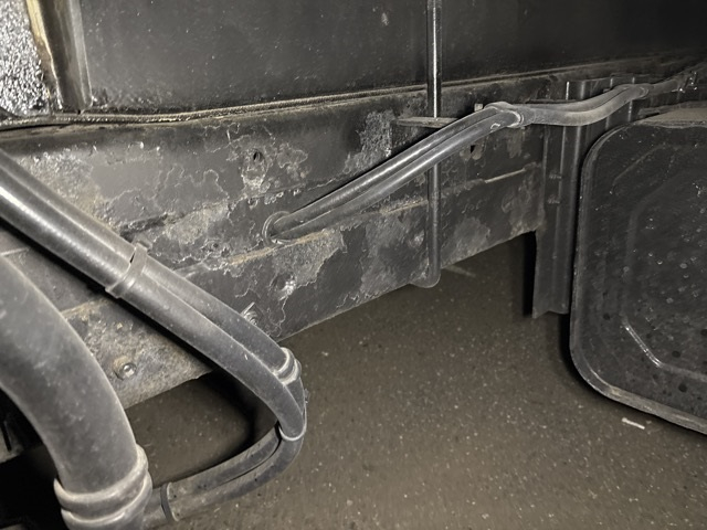 2015 Flat Body Truck Isuzu Forward SKG-FSR90S2 - Image 12